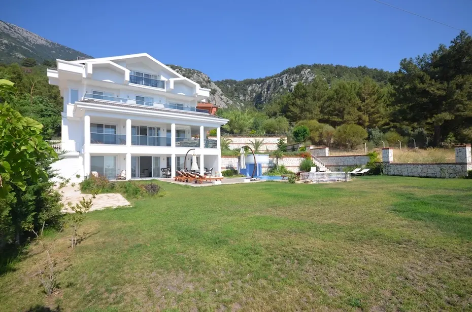 Home in Ovacik